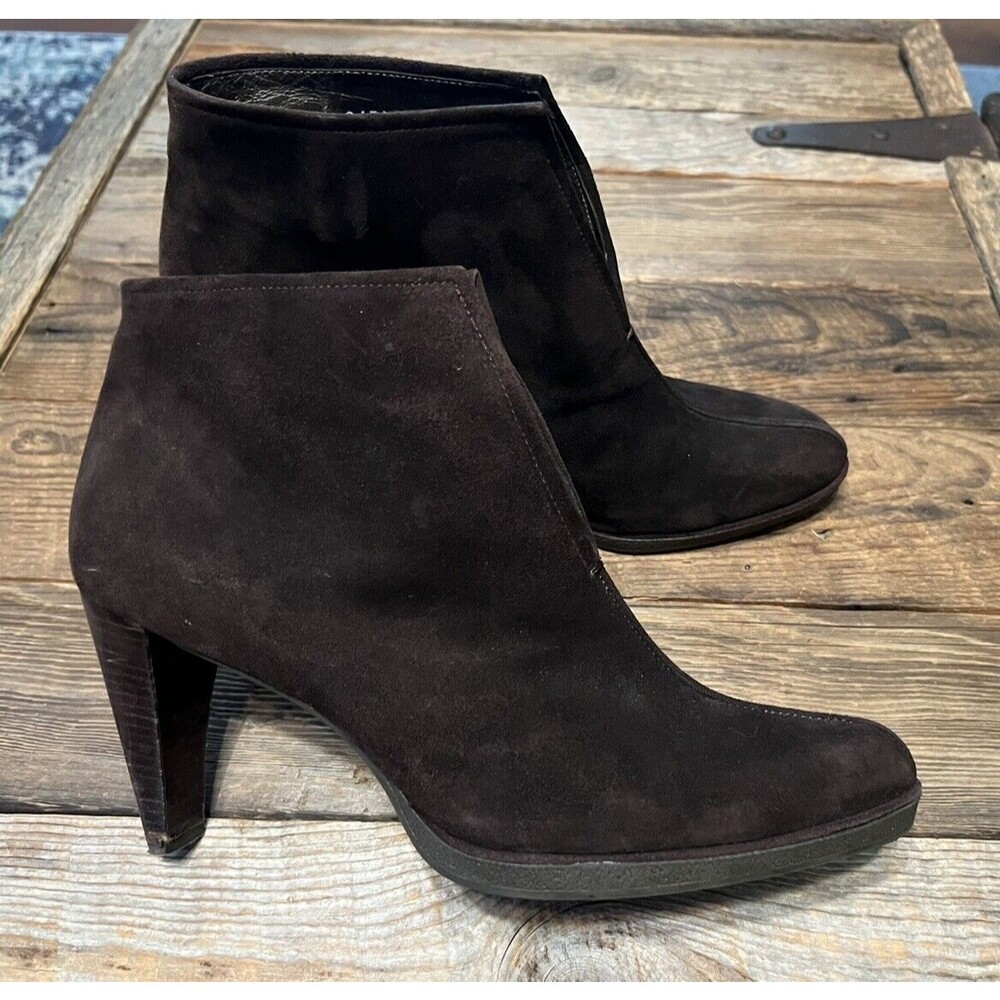 Stuart Weitzman Boots Ankle Heel Booties Slip On Brown Suede Leather Shoes Sz 9